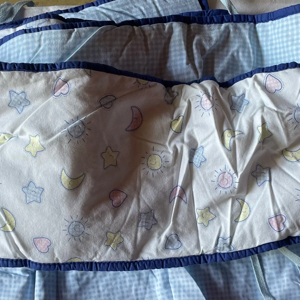 Reversible Crib Wrap and Skirt